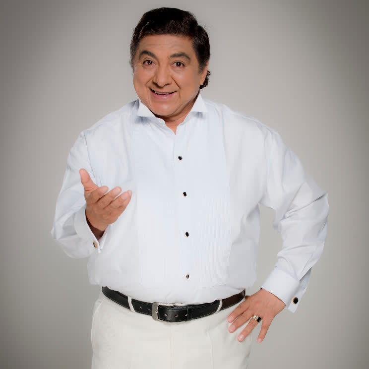 Get your personalized video message from Carlos Bonavides at Famosos.com